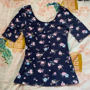Floral 3/4 Sleeve Top